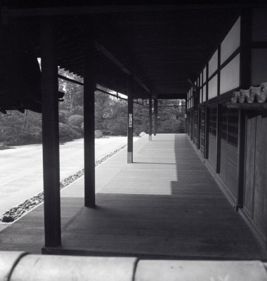 knd_06362(京都府京都市東山区大和大路通四条下る小松町)