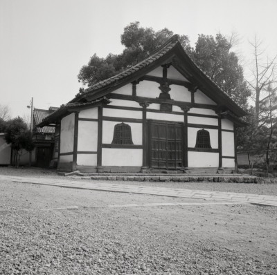 knd_06365(京都府京都市東山区大和大路通四条下る小松町)