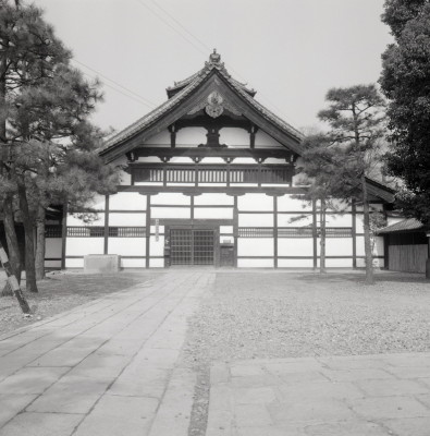 knd_06370(京都府京都市東山区大和大路通四条下る小松町)