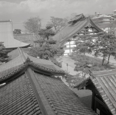 knd_06379(京都府京都市東山区大和大路通四条下る小松町)