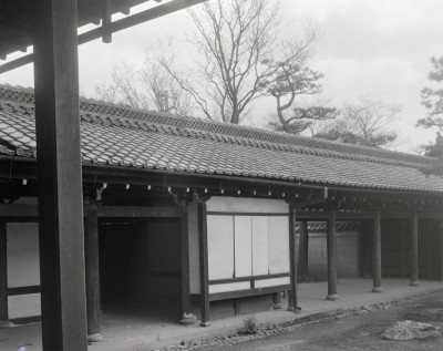 knd_06392(京都府京都市東山区大和大路通四条下る小松町)