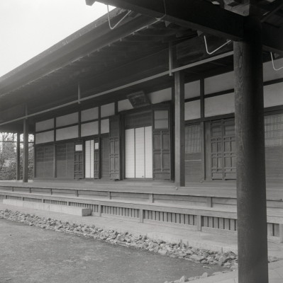 knd_06394(京都府京都市東山区大和大路通四条下る小松町)
