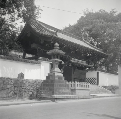 knd_06827(京都府京都市伏見区御香宮門前町１７４)