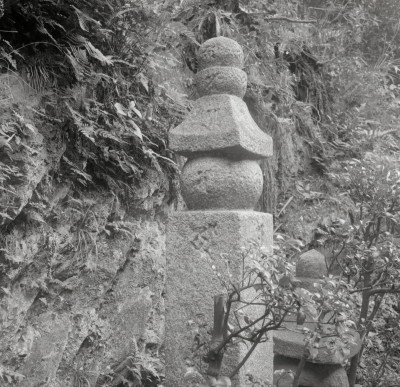 knd_08839(京都府京都市東山区清閑寺霊山町３５)