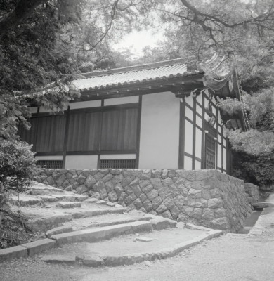 knd_09409(京都府京都市東山区泉涌寺山内町２７)