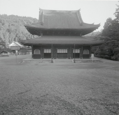 knd_09427(京都府京都市東山区泉涌寺山内町２７)