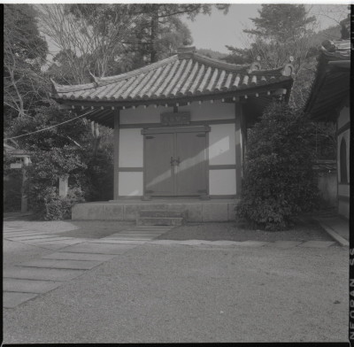 knd_15891(京都府京都市山科区安朱稲荷山町１８)