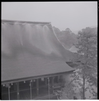 knd_19714(京都府京都市東山区祇園町北側)