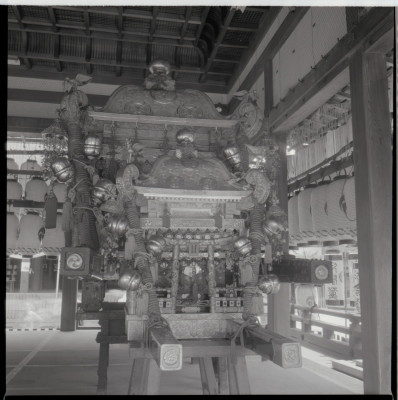 knd_19741(京都府京都市東山区祇園町北側)
