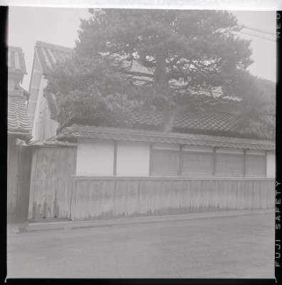knd_44432()