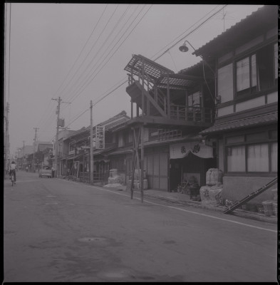 knd_47790(京都府京都市中京区百足屋町（新町通）３８８)