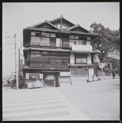 knd_50435(京都府京都市東山区祇園町北側300)