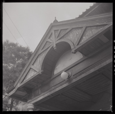 knd_53656(京都府京都市上京区烏丸町通上立売上相国寺門前)